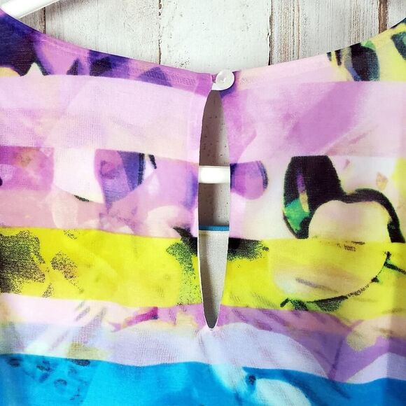 Worthington Floral Wrap Tank Top Size Medium - Picture 10 of 12